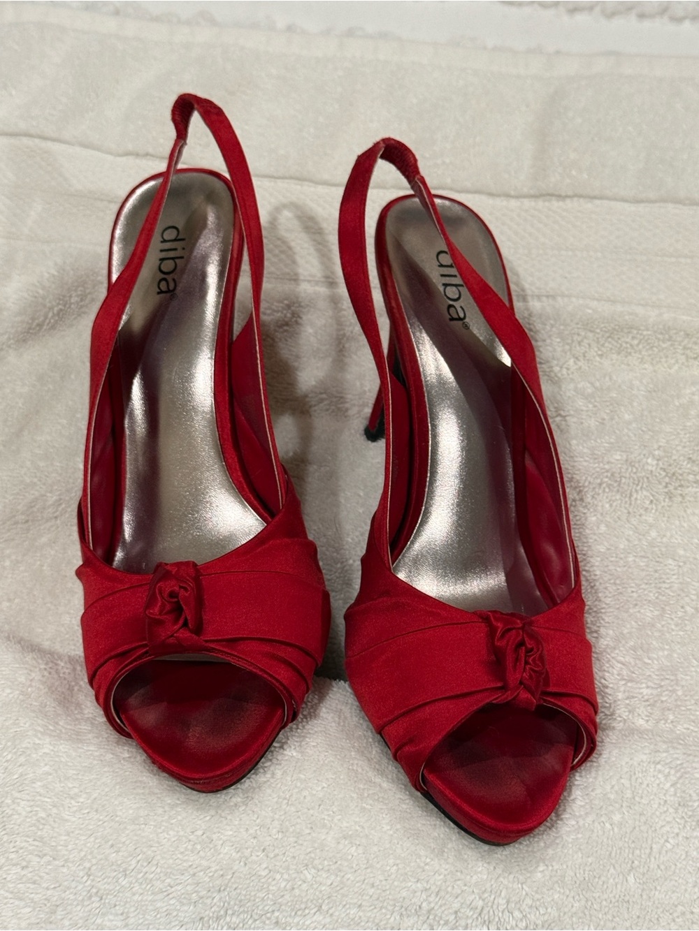 Diba Low Selma Heel - Red Satin